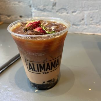 AlimamaTea - Royal milk tea with mini boba - Desserts Near Me - New York, New York