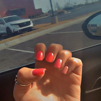 La Diva Nails Bar II - Nails - Nail Salons Near Me - Yukon, Oklahoma