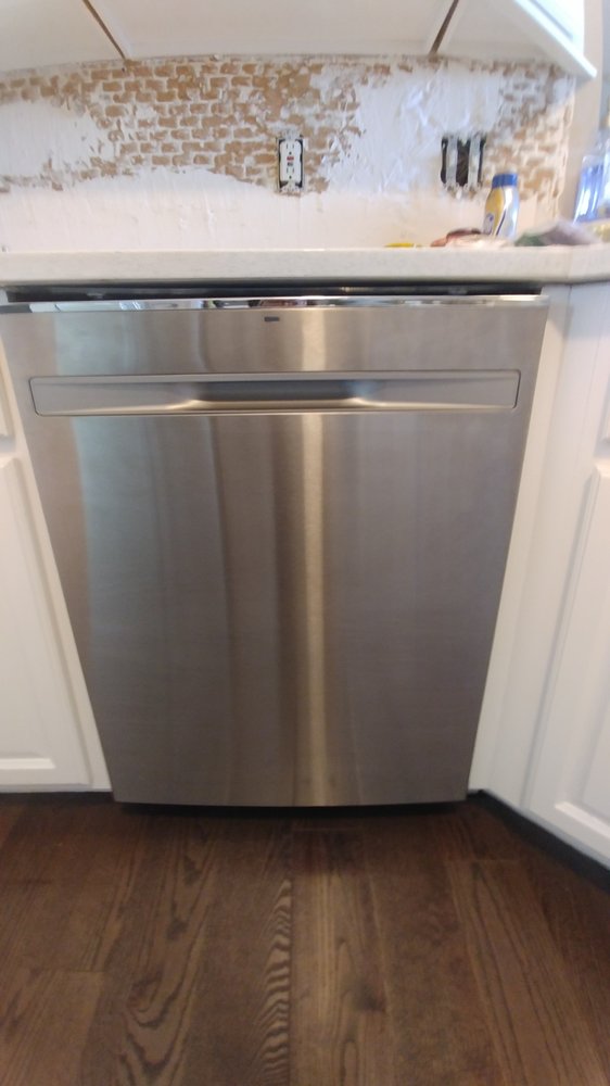 APPLIANCE DISCOUNTERS Appliances & Repair 127 Concord Plaza