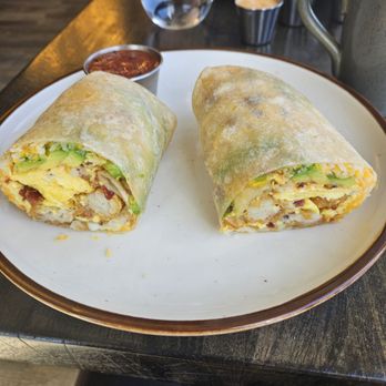 Brickmans Restaurant & Bar - Breakfast burrito (no pico de gallo) - Breakfast & Brunch Near Me - San Marcos, California