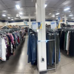 Goodwill Store - Collins - Clothing racks