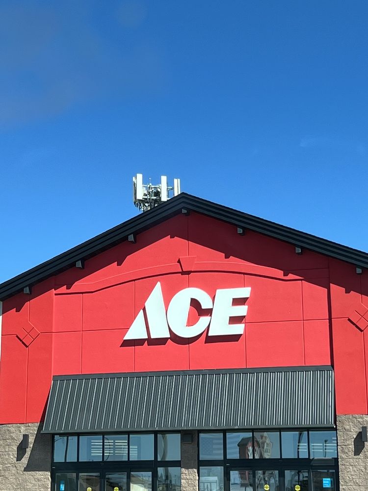 THREE FORKS ACE HARDWARE Updated September 2024 10 S Main St, Three