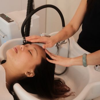 Salon Lunas Headspa - Massage - Hair Salons Near Me - Newport Beach, California Salon Lunas Headspa - Massage - Hair Salons Near Me - Newport Beach, California