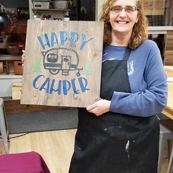 Paintin' Pottery - Party & Event Planning Near Me - De Pere, Wisconsin Paintin' Pottery - Party & Event Planning Near Me - De Pere, Wisconsin