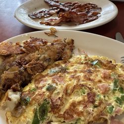 Copper Skillet - Western omelette, no toast, home fries