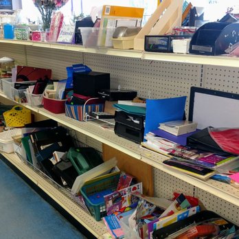 Gulfside Hospice Thrift Store - Stationary, cards, etc - Thrift Stores Near Me - Dade City, Florida