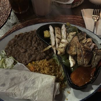 Casa De Reyes - Chicken fajitas - Mexican Near Me - San Diego, California Casa De Reyes - Chicken fajitas - Mexican Near Me - San Diego, California