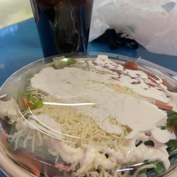 Currito Cleveland Hopkins International Airport - Signed, sealed, delivered - Salad Near Me - Cleveland, Ohio Currito Cleveland Hopkins International Airport - Signed, sealed, delivered - Salad Near Me - Cleveland, Ohio