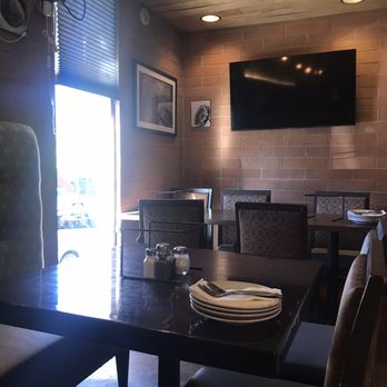 Bravo Americano Moderno - Rustic Upscale, very inviting! - Salad Near Me - Globe, Arizona