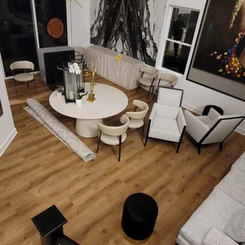 Floors 4 Less - a living room with white furniture - Flooring Near Me Floors 4 Less - a living room with white furniture - Flooring Near Me