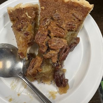 Broadway Diner - American Near Me - Fortville, Indiana