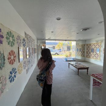 Daydream Surf Shop - Coffee & Tea Near Me - Newport Beach, California