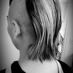 Lester's Barber Shop