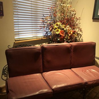 Coletta's Italian Restaurant - Lobby seating - Italian Near Me - Memphis, Tennessee Coletta's Italian Restaurant - Lobby seating - Italian Near Me - Memphis, Tennessee