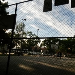 Hoover Recreation Park - Basketball court