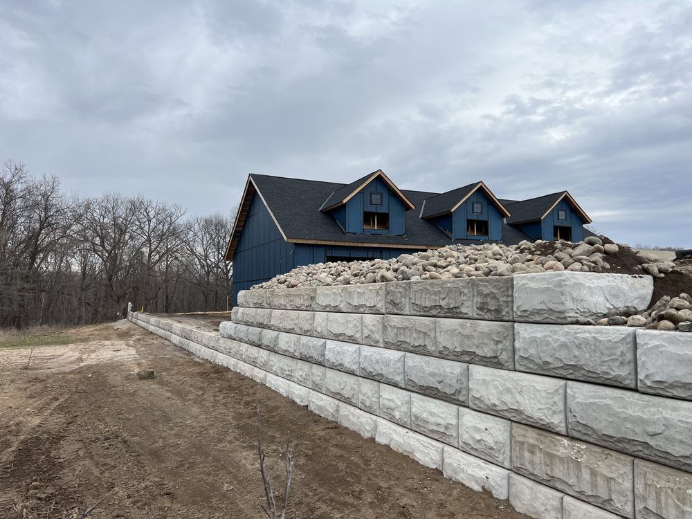 DARRYL WALETZKO - 21 Photos - Big Lake, Minnesota - Lawn Services