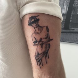 Wynwood Tattoo - Tattoo