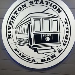 Riverton Station - Hallway sign - yes I know I should've taken a picture of my plate or the bar...