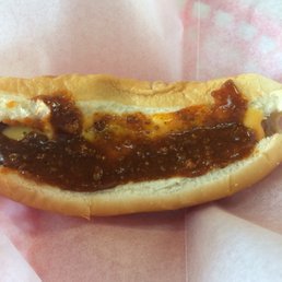 Chili cheese dog