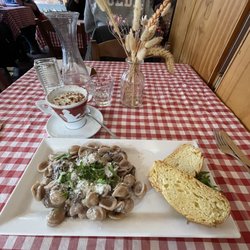 il Tartufo - Orecchiette al Radicchio