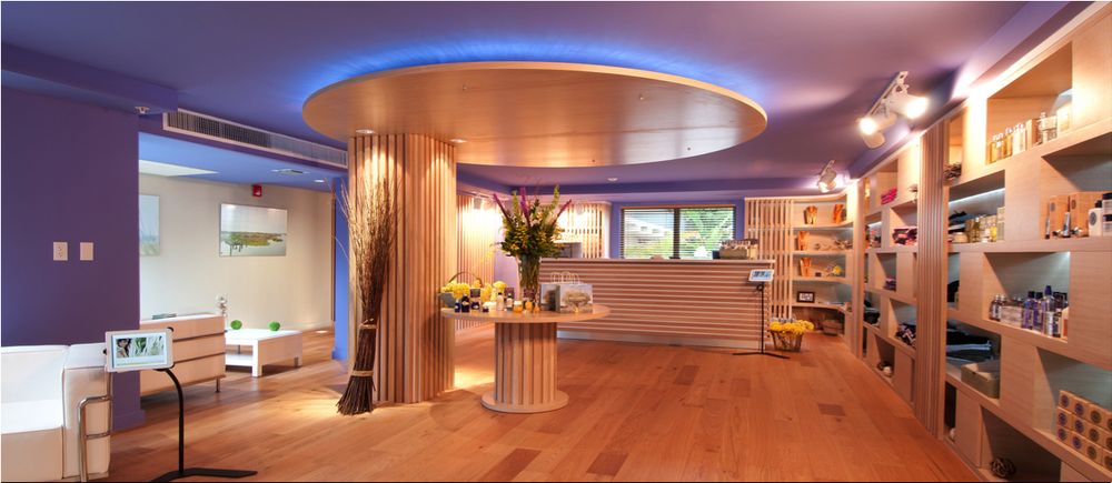 Club Med Spa by L'Occitane Logo
