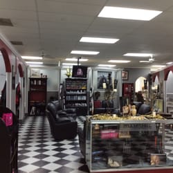 Jacqueline’s Family Hair Studio - Front View! Walking in.
