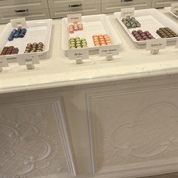 Maverick Chocolate - Chocolatiers & Shops Near Me - Cincinnati, Ohio