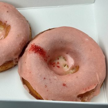 Third Culture Bakery - Berkeley - Guava cheesecake mochi donut - Bakeries Near Me - Berkeley, California Third Culture Bakery - Berkeley - Guava cheesecake mochi donut - Bakeries Near Me - Berkeley, California
