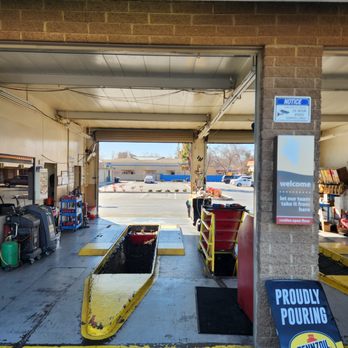 Jiffy Lube - Auto Repair Near Me - Bakersfield, California