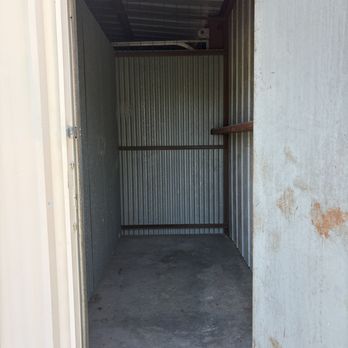 Marlin EZ Storage - 5×10 drive-up storage unit -- perfect for a bedroom's worth of furniture, boxes, or seasonal items. Starting at $45/month with 24/7 access. - Self Storage Near Me - Marlin, Texas Marlin EZ Storage - 5×10 drive-up storage unit -- perfect for a bedroom's worth of furniture, boxes, or seasonal items. Starting at $45/month with 24/7 access. - Self Storage Near Me - Marlin, Texas