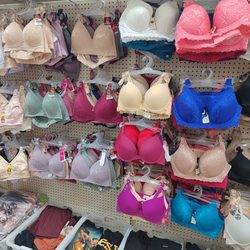 Dollar Deals & Party - Items