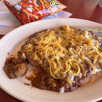 Dad's Hot Dogs - Plate of chili cheese dog. Yum. - Hot Dogs Near Me - Stockton, California