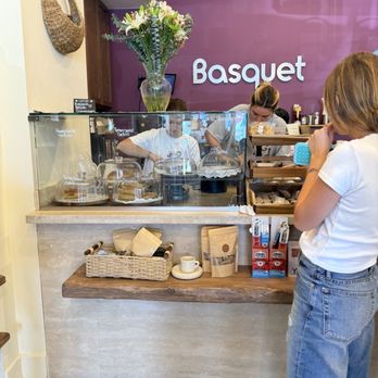 Basquet - Coffee & Tea Near Me - Miami, Florida