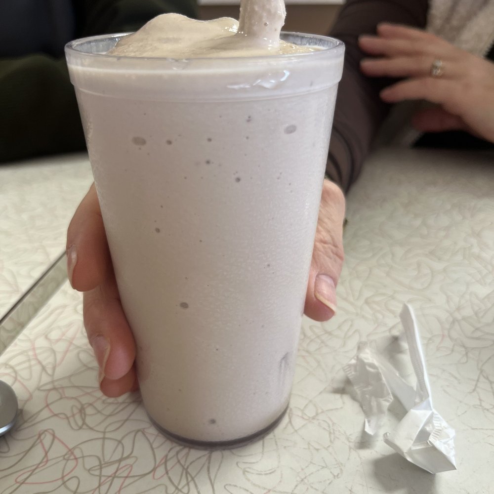 Mickey-Lu-Bar-B-Q - Chocolate Malt - Barbeque Near Me - Marinette, Wisconsin Mickey-Lu-Bar-B-Q - Chocolate Malt - Barbeque Near Me - Marinette, Wisconsin