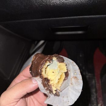 Mi Islas Bakery - Bakeries Near Me - Florida City, Florida