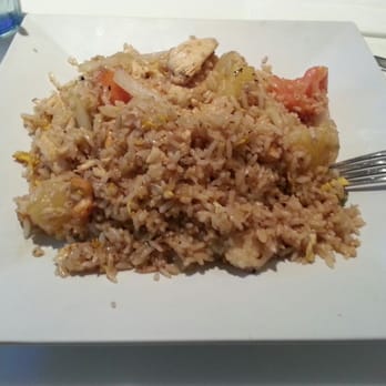 WaiWai Kitchen - Chicken with pineapple fried rice - Asian Fusion Near Me - Dallas, Texas WaiWai Kitchen - Chicken with pineapple fried rice - Asian Fusion Near Me - Dallas, Texas