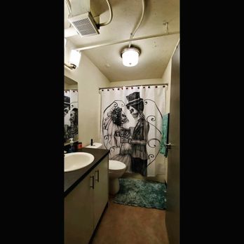 The Orion Apartments - Plenty of room and amazing industrial concept decor! I love it! - Apartments Near Me - Tacoma, Washington