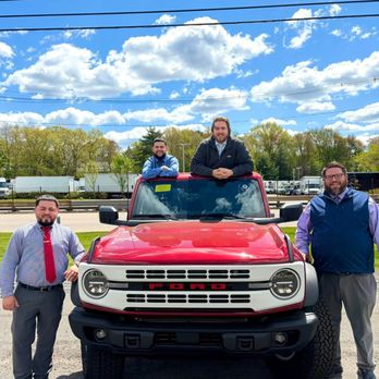 Jack Madden Ford - Jack Madden Ford's Employees With A Bronco - Auto Repair Near Me - Norwood, Massachusetts Jack Madden Ford - Jack Madden Ford's Employees With A Bronco - Auto Repair Near Me - Norwood, Massachusetts