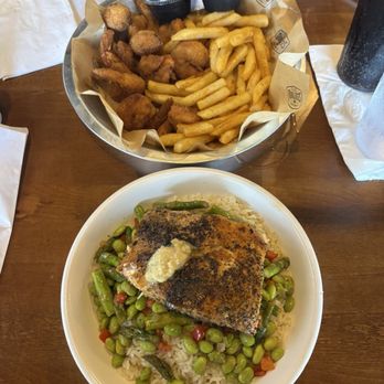 Hometown Seafood - Wine Bars Near Me - Corpus Christi, Texas Hometown Seafood - Wine Bars Near Me - Corpus Christi, Texas