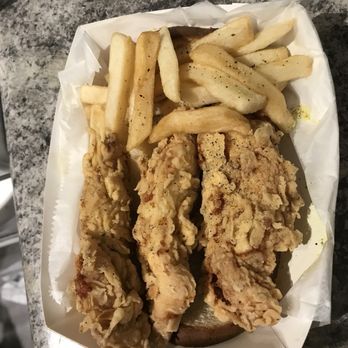 Harold’s Fish & Chicken - Chicken Tenders Special Seasoned very well - Chicken Shop Near Me - Memphis, Tennessee