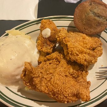 Myrtie Mae's - 3 piece Fried Chicken - American Near Me - Eureka Springs, Arkansas Myrtie Mae's - 3 piece Fried Chicken - American Near Me - Eureka Springs, Arkansas
