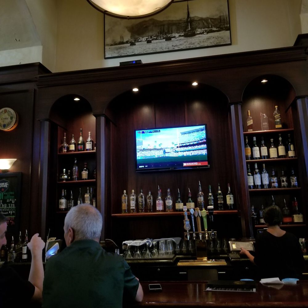 Ferguson's Pub - Plenty to choose from including top shelf choices. - Pubs Near Me - Honolulu, Hawaii Ferguson's Pub - Plenty to choose from including top shelf choices. - Pubs Near Me - Honolulu, Hawaii
