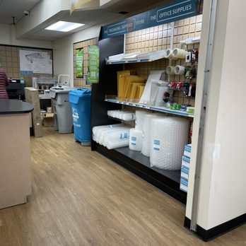 The UPS Store - Shipping Centers Near Me - Park Ridge, Illinois