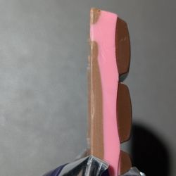 Hasty Market - Dairy Milk raspberry slices - side profile