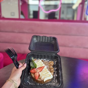 La Chime - Lotus Toast - Ice Cream & Frozen Yogurt Near Me - Pico Rivera, California La Chime - Lotus Toast - Ice Cream & Frozen Yogurt Near Me - Pico Rivera, California