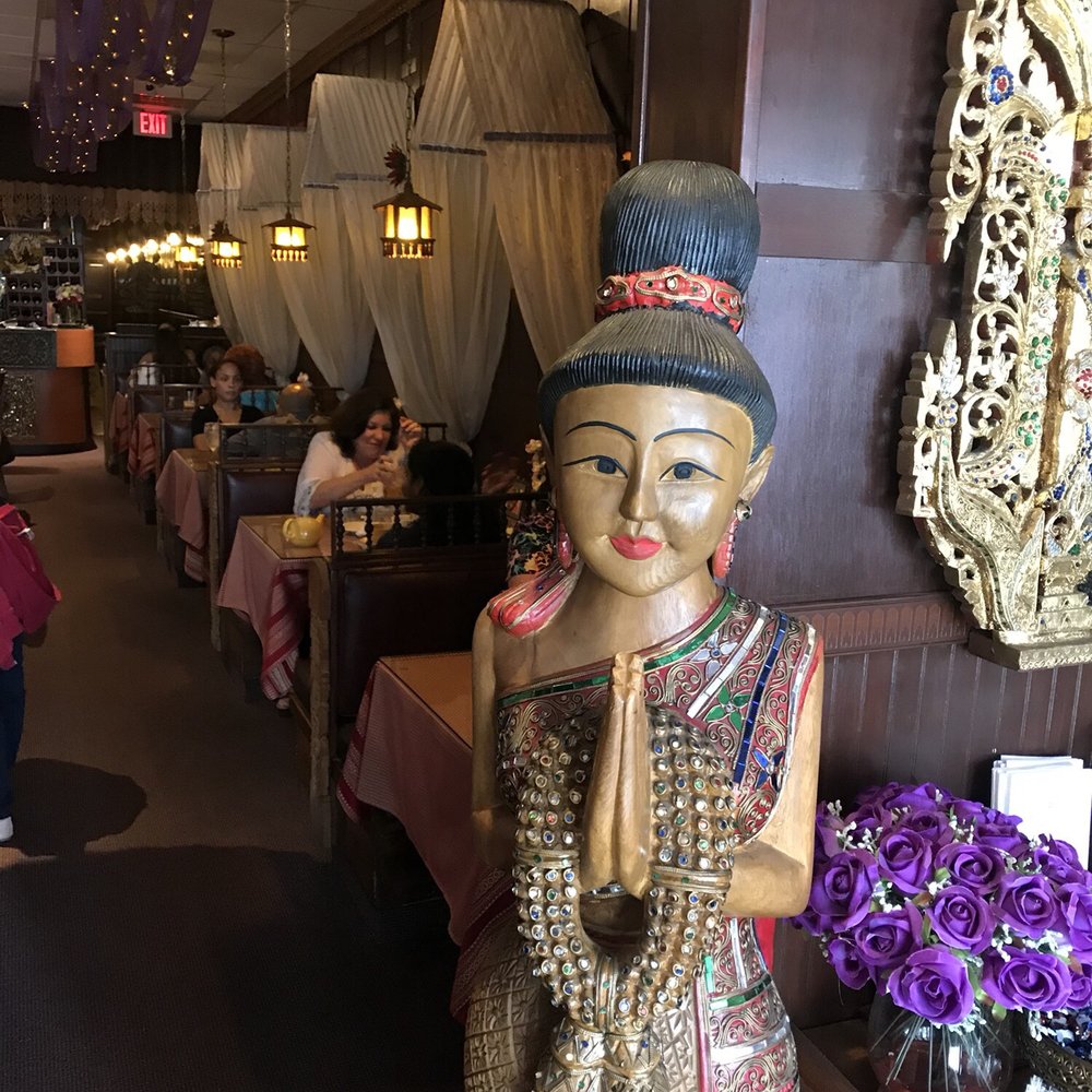 Ploy Thai - Authentic Thai decor and wall art at Ploy Thai, Brandon, Tampa Bay - Thai Near Me - Brandon, Florida Ploy Thai - Authentic Thai decor and wall art at Ploy Thai, Brandon, Tampa Bay - Thai Near Me - Brandon, Florida