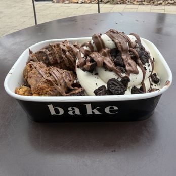 Bake - Yummy - Desserts Near Me - Las Vegas, Nevada