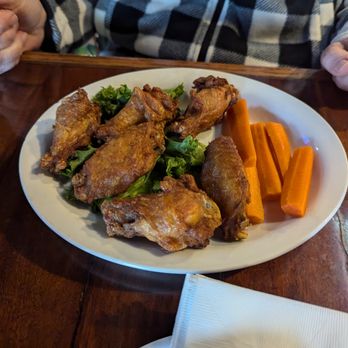 Buzz Inn Steakhouse - Chicken Wings (6) for $11.99. - Steakhouses Near Me - Monroe, Washington