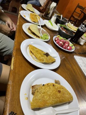 Birrieria La Guadalajara by null