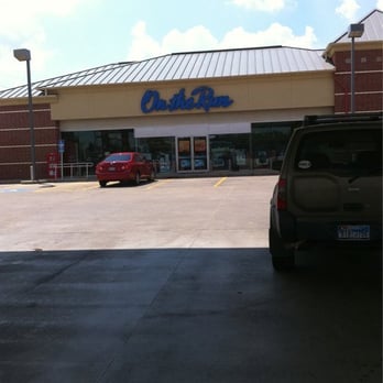 Timewise Exxon - a car parked in front of a store - Gas Stations Near Me - Missouri City, Texas Timewise Exxon - a car parked in front of a store - Gas Stations Near Me - Missouri City, Texas